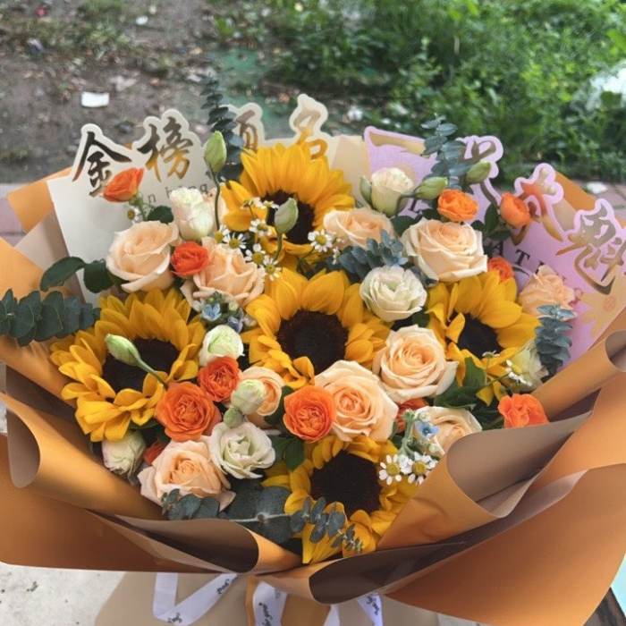 湘西州龙山县送高考生什么花